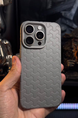 ZigZag- Silicone Pattern iPhone Case.